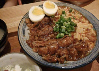 大碗丼烧肉饭加盟