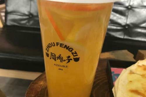 周疯子奶茶铺加盟条件是什么？原来周疯子奶茶铺条件这么简单